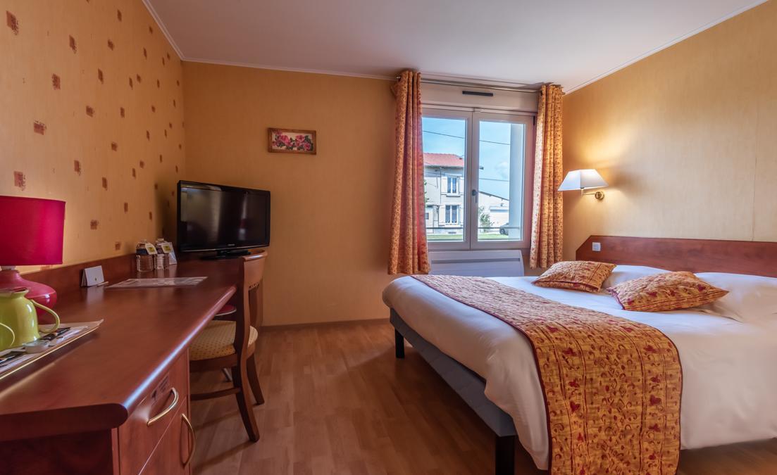 Logis Le Relais De Vacherauville Luaran gambar